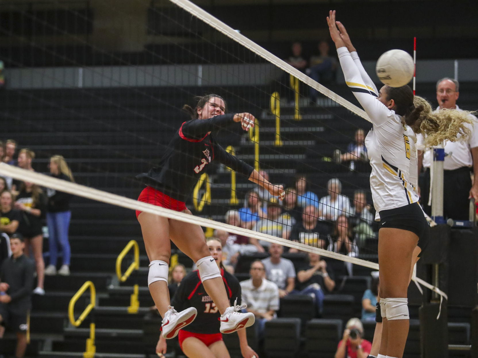 091818-MAC-volleyball-029
